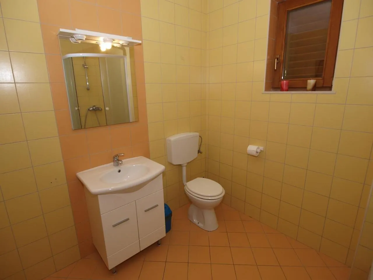 Apartments Emil 769 Fažana
