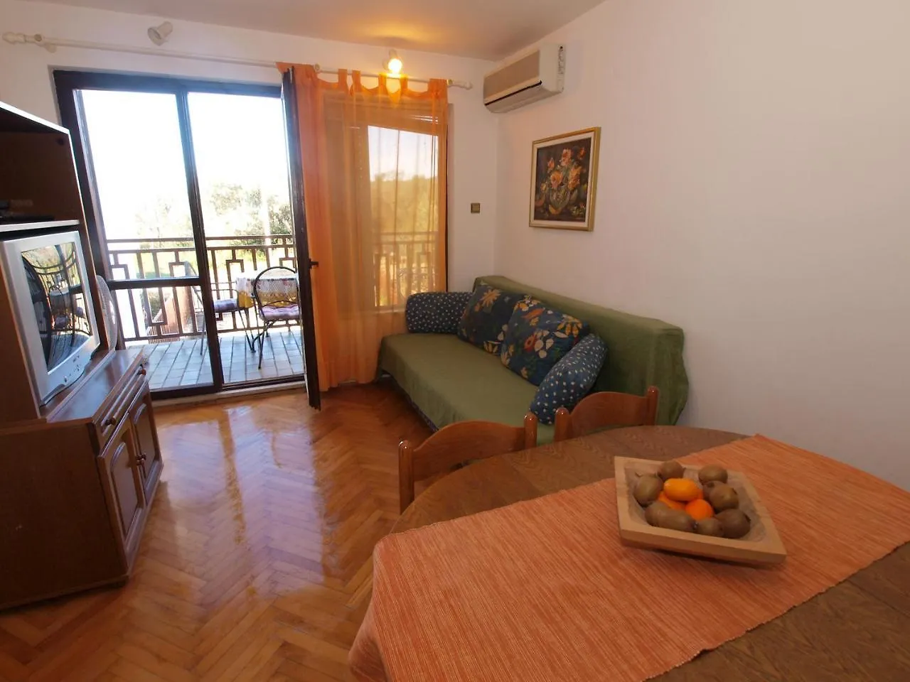 Apartments Emil 769 Fažana